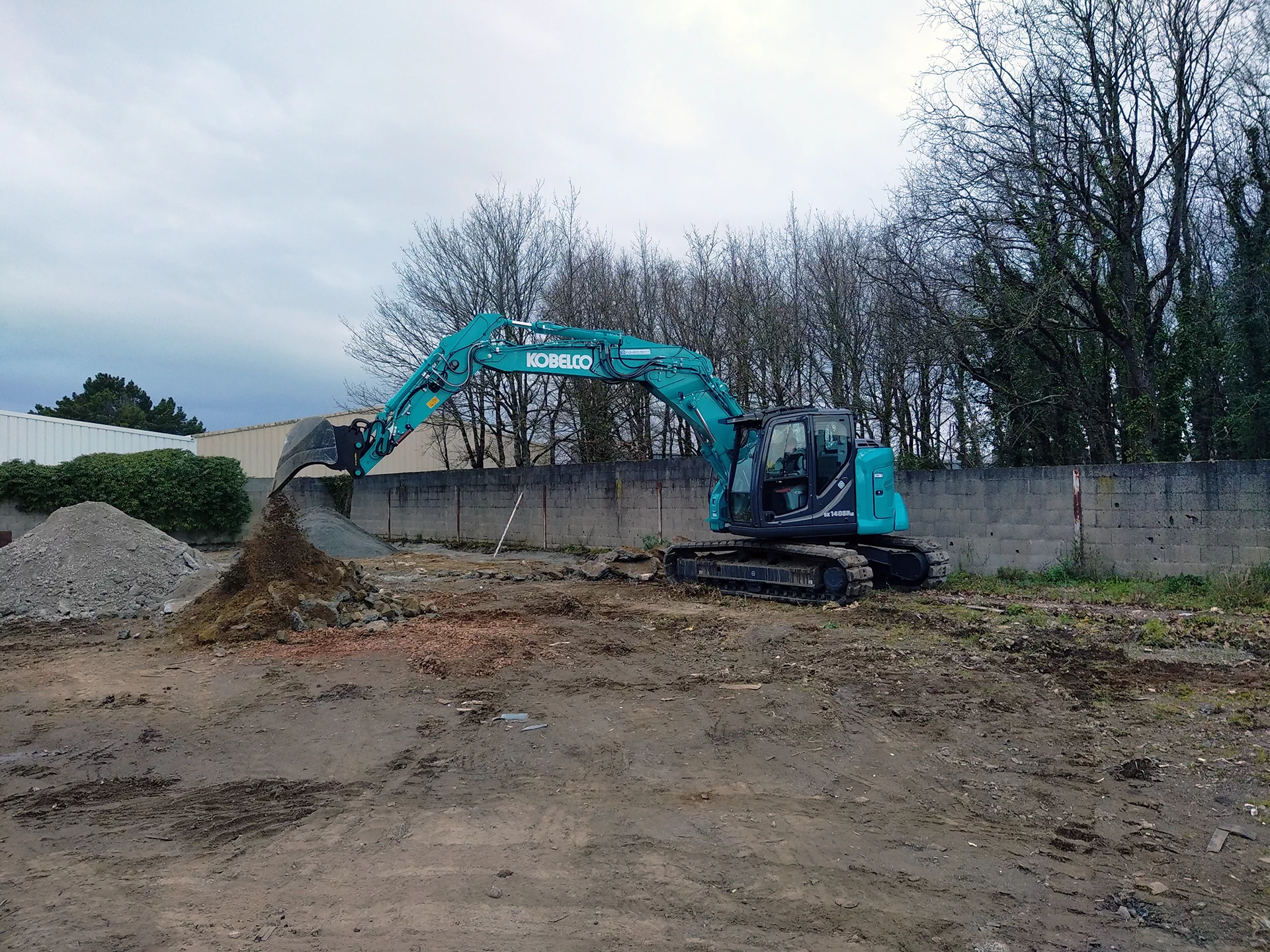 Réalisation de terrasement à Pont Saint Martin par JMTP FIGUREAU
